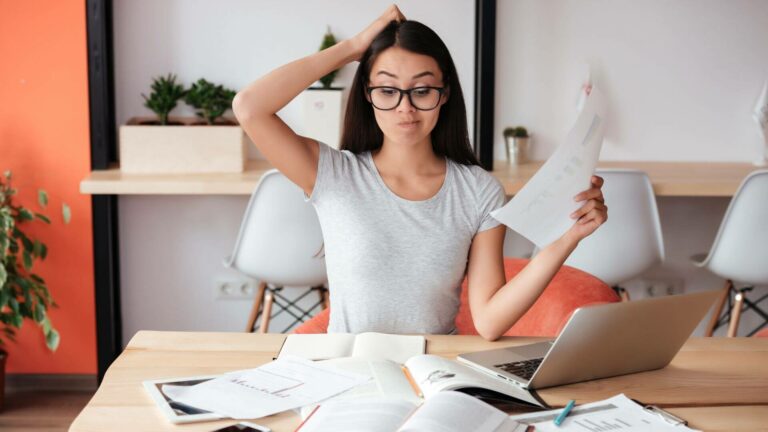 Decision Mastery: Making Confident Choices in Your Midlife Evolution