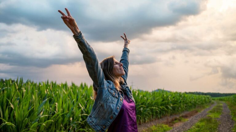 Reconnecting with Nature: Finding Solace and Inspiration in the Outdoors